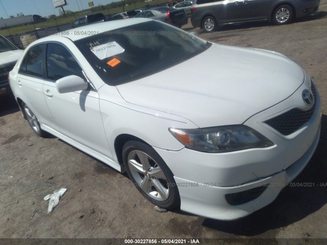 Toyota Camry (2011)