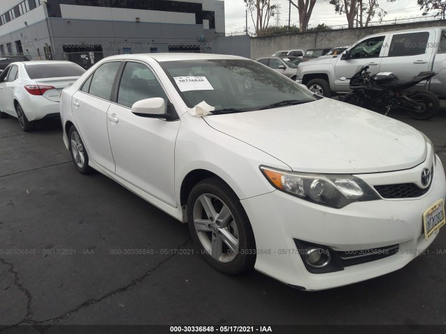 Toyota Camry (2012)