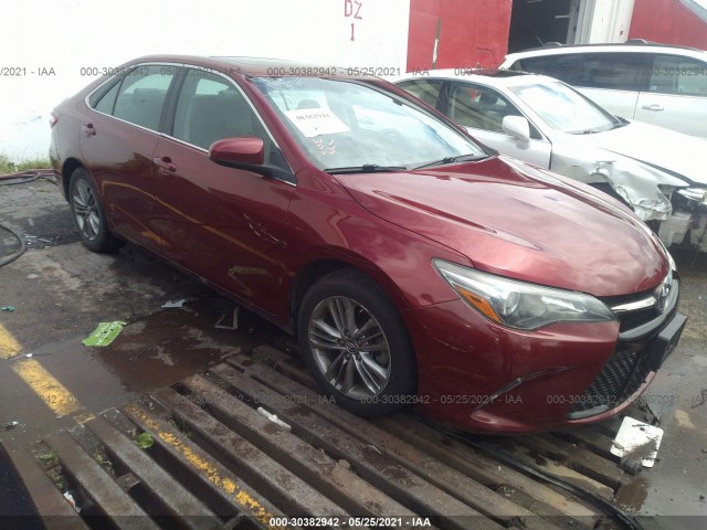 Toyota Camry (2016)