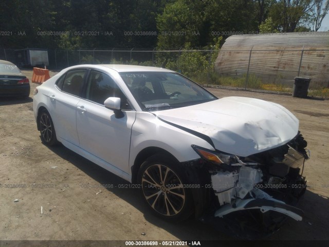 Toyota Camry (2020)