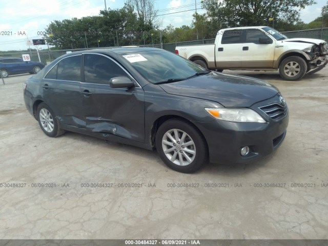 Toyota Camry (2011)