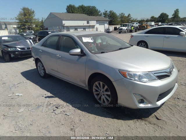 Toyota Camry (2014)