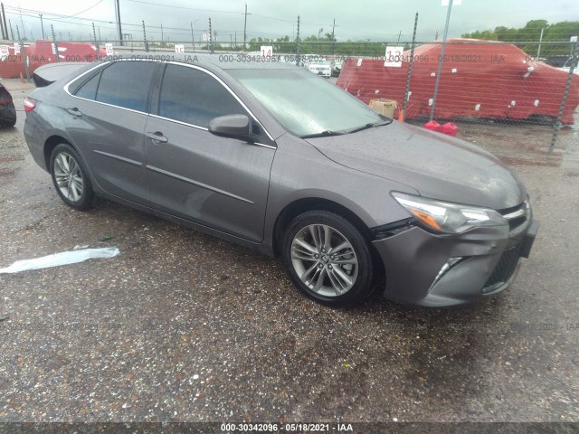 Toyota Camry (2017)