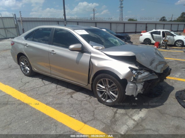 Toyota Camry (2016)