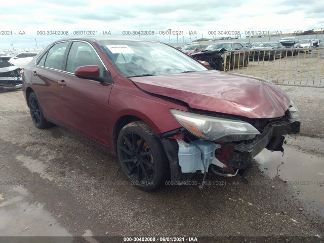 Toyota Camry (2016)