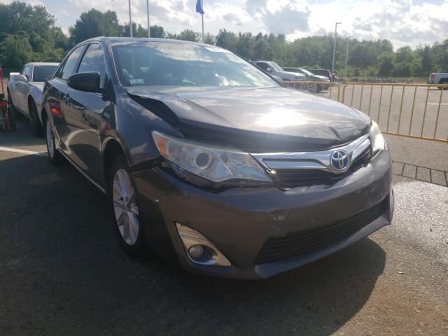 Toyota Camry hybr (2012)
