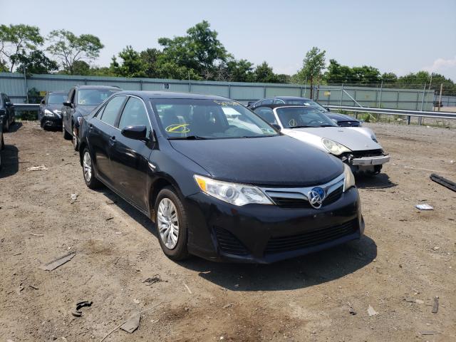 Toyota Camry hybr (2014)
