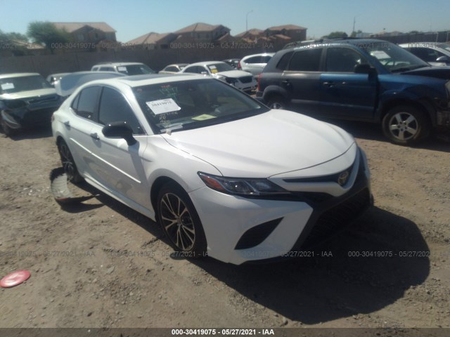 Toyota Camry (2018)