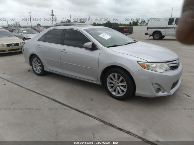 Toyota Camry (2014)