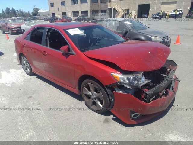 Toyota Camry (2012)
