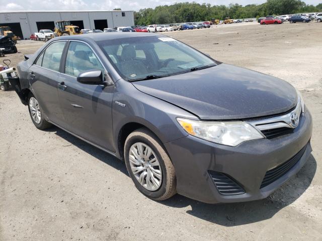 Toyota Camry hybr (2012)