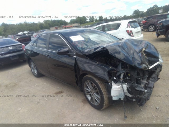 Toyota Camry (2015)