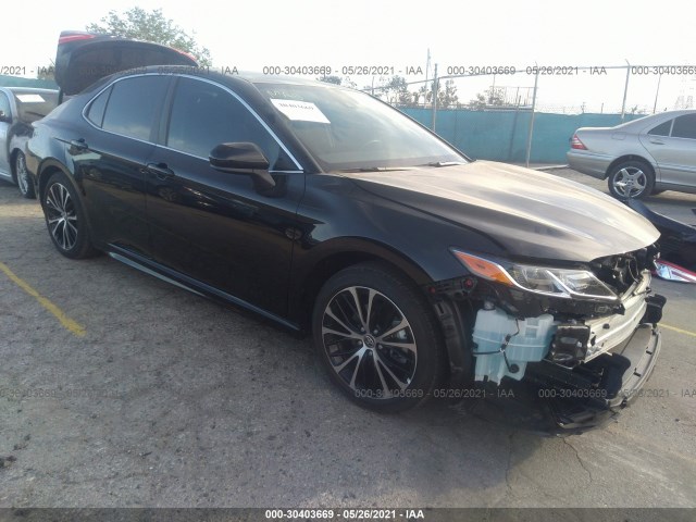 Toyota Camry (2020)
