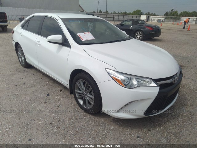 Toyota Camry (2017)