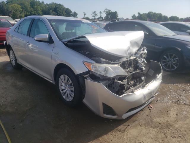 Toyota Camry hybr (2012)