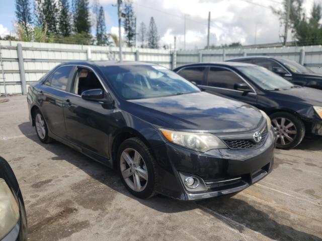 Toyota Camry hybr (2014)