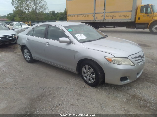 Toyota Camry (2010)