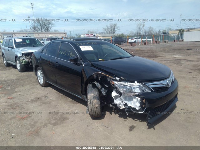 Toyota Camry (2014)