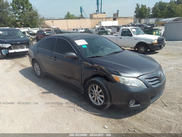 Toyota Camry (2011)