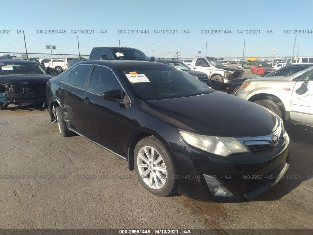 Toyota Camry (2012)
