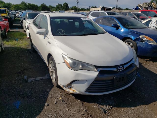 Toyota Camry hybr (2015)
