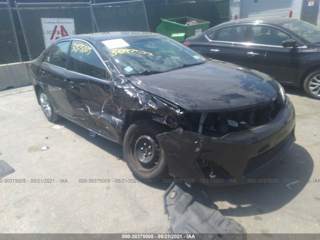 Toyota Camry (2014)