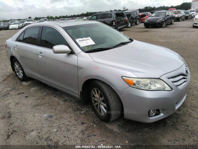 Toyota Camry (2011)
