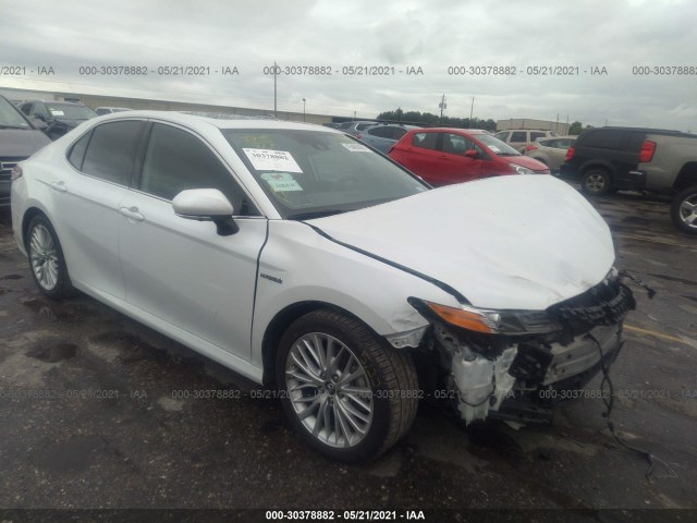 Toyota Camry (2019)