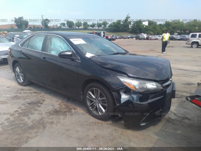 Toyota Camry (2015)