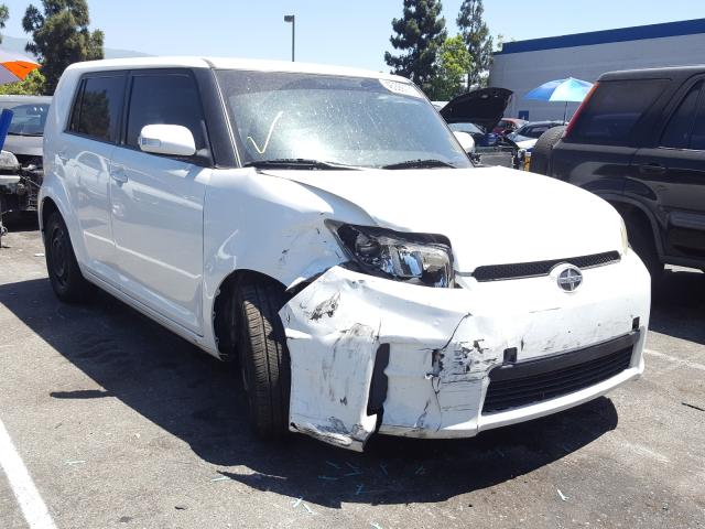 Toyota Scion xb (2012)