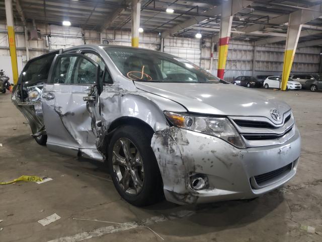 Toyota Venza le (2015)