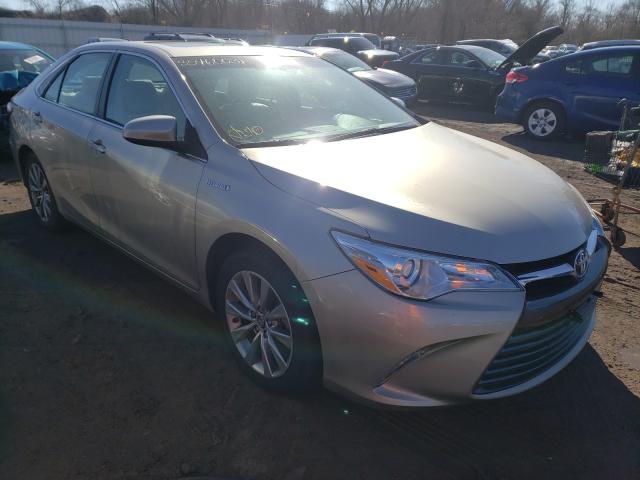 Toyota Camry hybr (2017)