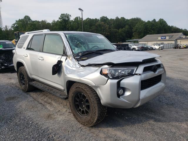 Toyota 4runner sr (2017)