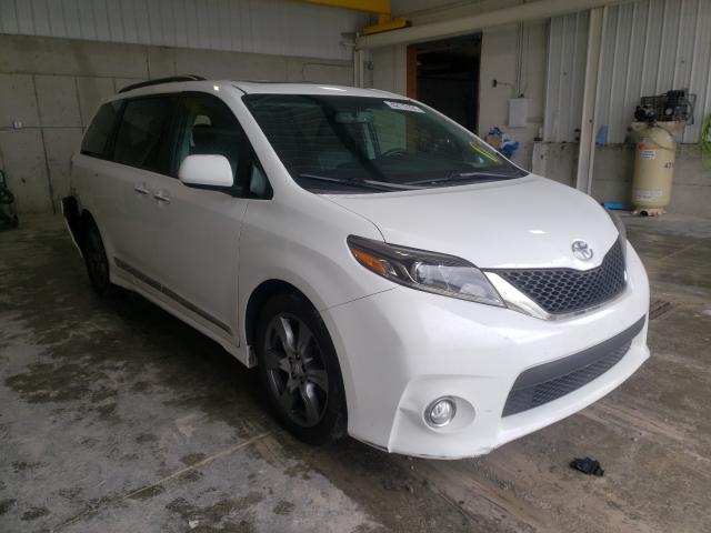 Toyota Sienna se (2017)