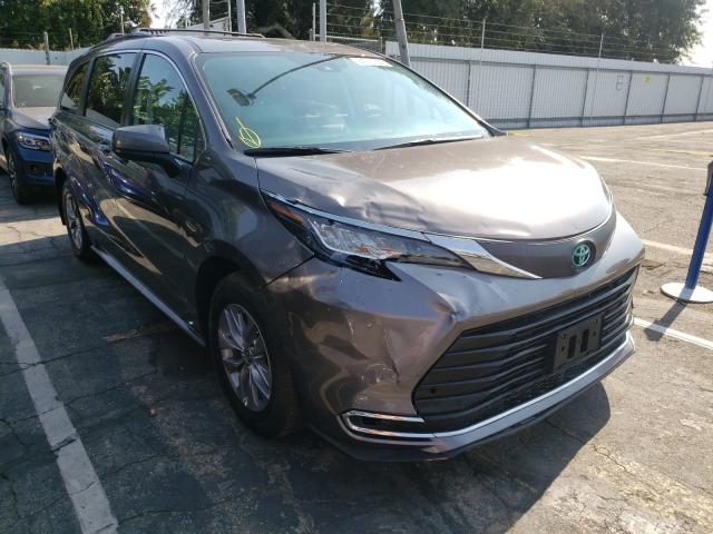 Toyota Sienna (2021)