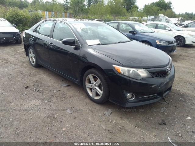 Toyota Camry (2012)