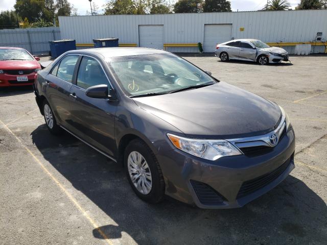 Toyota Camry hybr (2013)