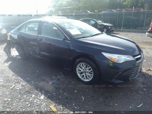 Toyota Camry (2017)