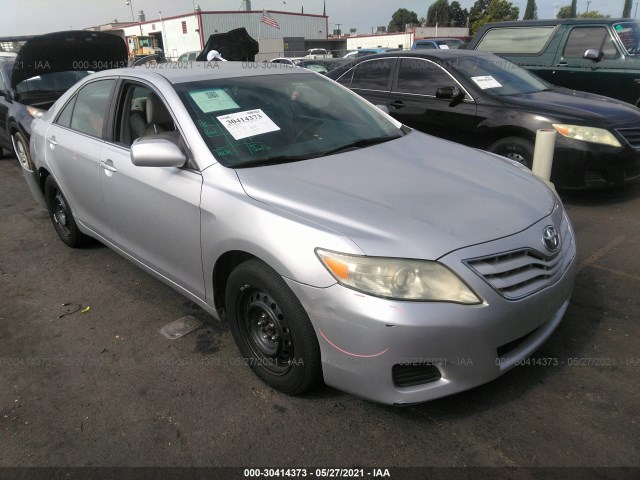 Toyota Camry (2011)