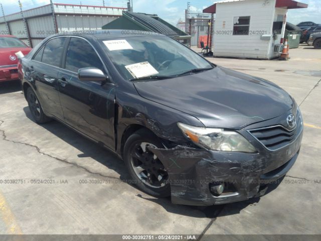 Toyota Camry (2011)