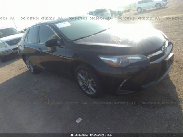 Toyota Camry (2017)