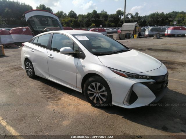 Toyota Prius prime (2021)