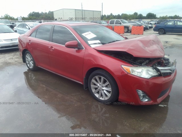 Toyota Camry (2014)