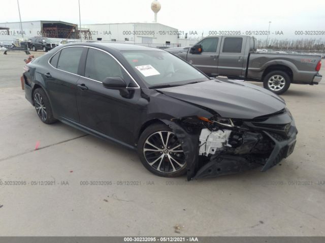 Toyota Camry (2020)