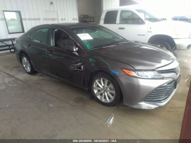 Toyota Camry (2018)