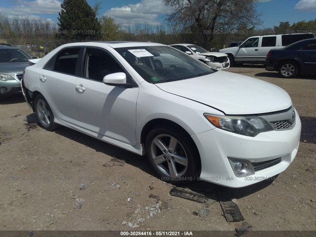Toyota Camry (2013)