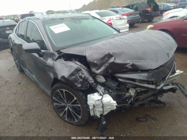 Toyota Camry (2018)