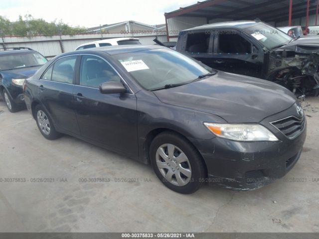 Toyota Camry (2011)