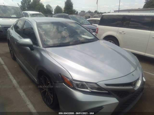 Toyota Camry (2018)
