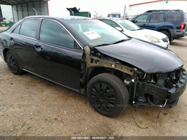 Toyota Camry (2012)